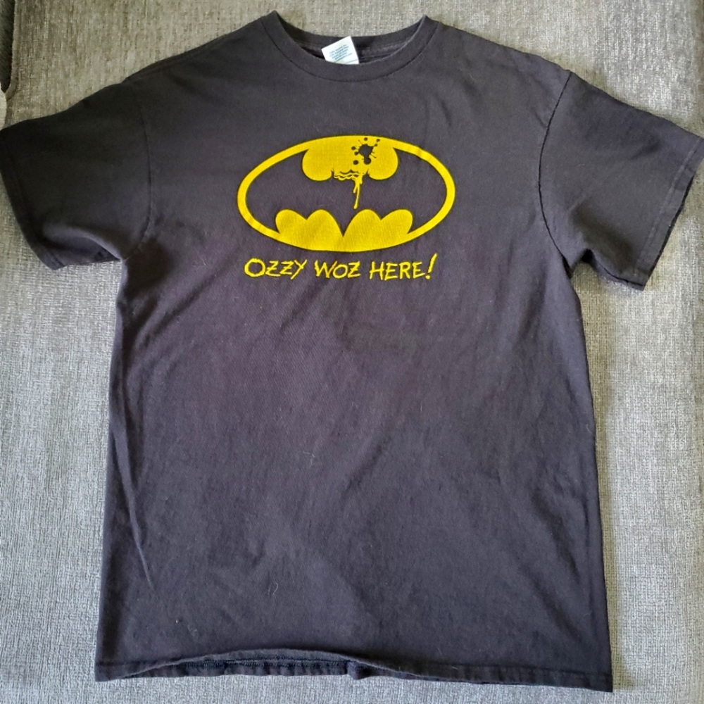 Ozzy Osbourne Bat tee
